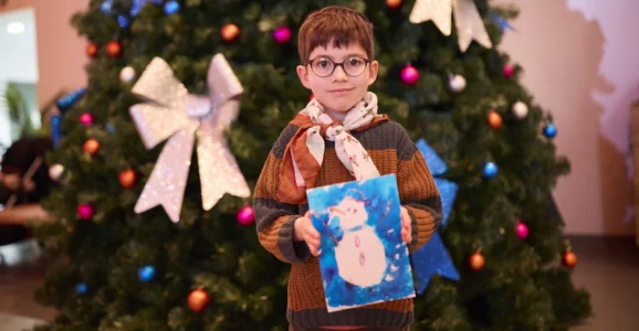 Christmas Crafts: Brusho Cards Drop In Workshop